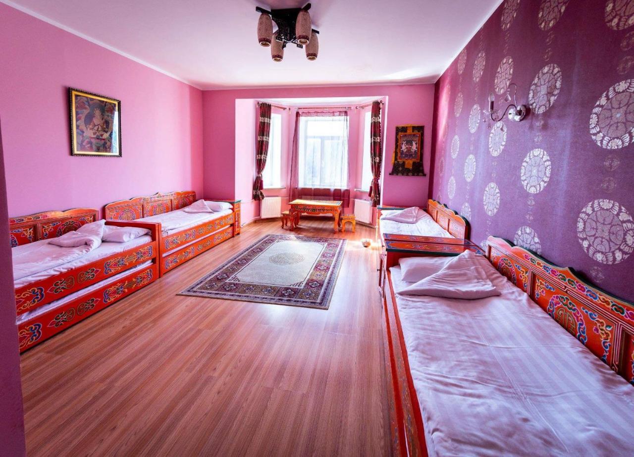Lotus Guesthouse Ulaanbaatar Exterior photo